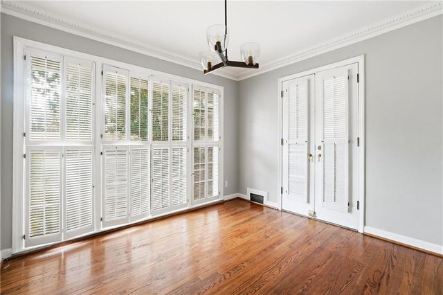 1846 fernwood NW Road, Atlanta, GA 30318