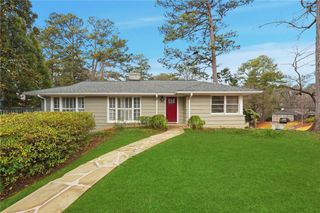 1846 fernwood NW Road, Atlanta, GA 30318