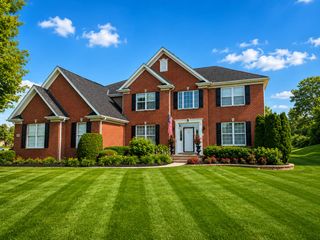 11 Harrington Court, Hawthorn Woods, IL 60047