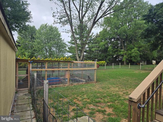 128 DEER DR, Jonestown, PA 17038