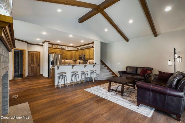 1268 E Woodstone Ct, Hayden, ID 83835