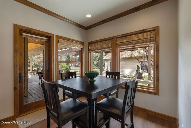 1268 E Woodstone Ct, Hayden, ID 83835