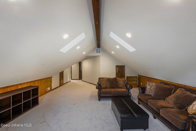 1268 E Woodstone Ct, Hayden, ID 83835