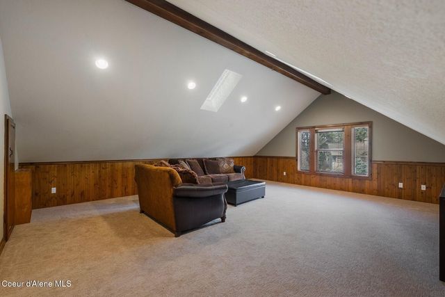 1268 E Woodstone Ct, Hayden, ID 83835