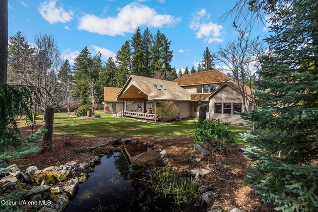 1268 E Woodstone Ct, Hayden, ID 83835