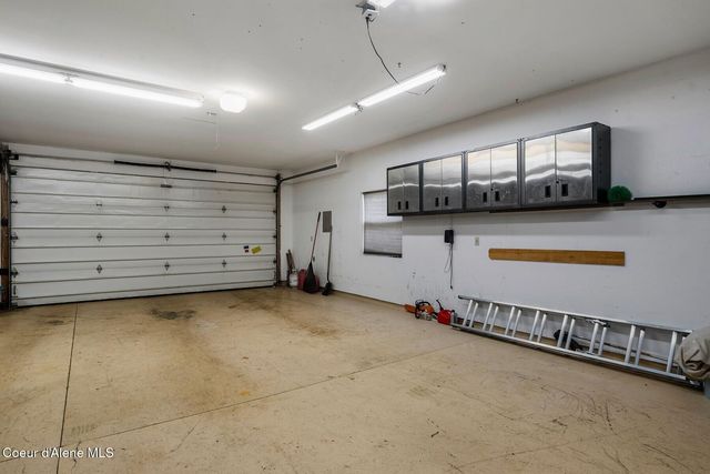 1268 E Woodstone Ct, Hayden, ID 83835