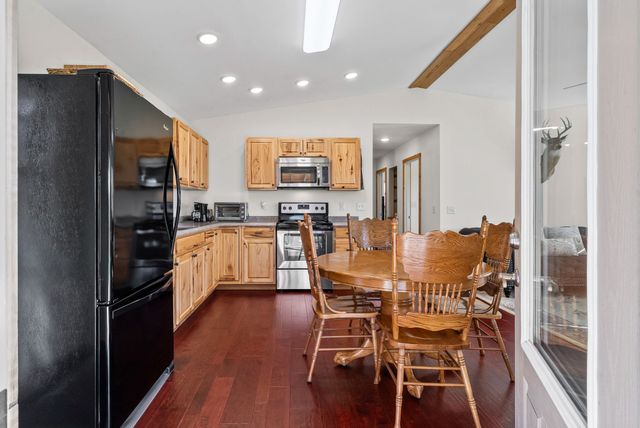 959 Herman Adams Rd, Cumberland City, TN 37050