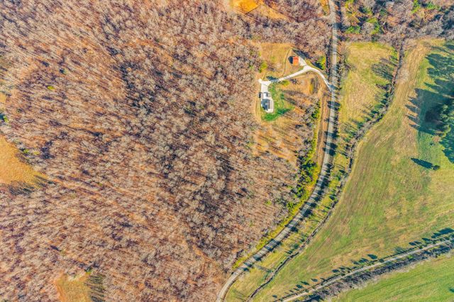 959 Herman Adams Rd, Cumberland City, TN 37050