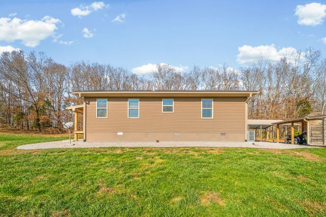 959 Herman Adams Rd, Cumberland City, TN 37050