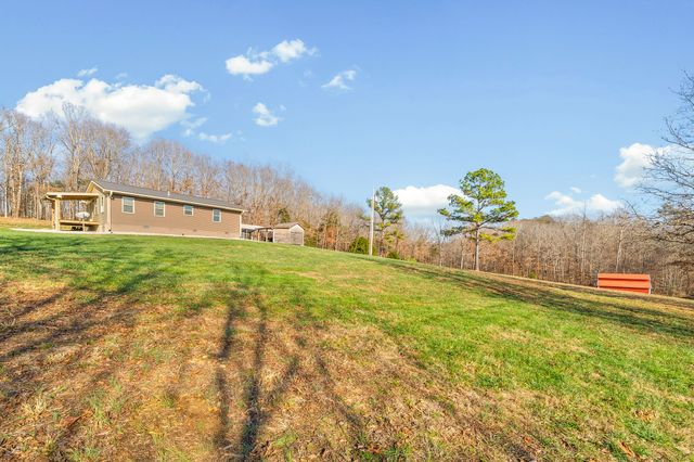 959 Herman Adams Rd, Cumberland City, TN 37050