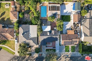 18813 Cantlay Street, Reseda, CA 91335