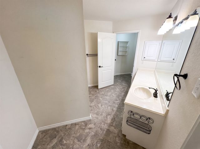 1876 Helen Lane, Lewisville, TX 75067