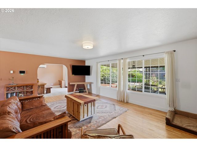 5636 Se 83RD Ave, Portland, OR 97266