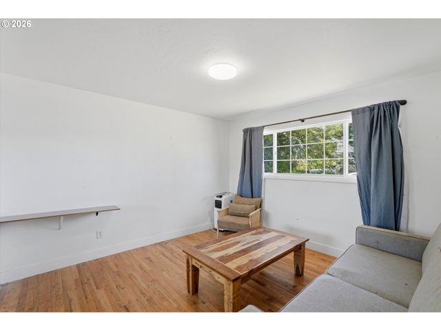 5636 Se 83RD Ave, Portland, OR 97266