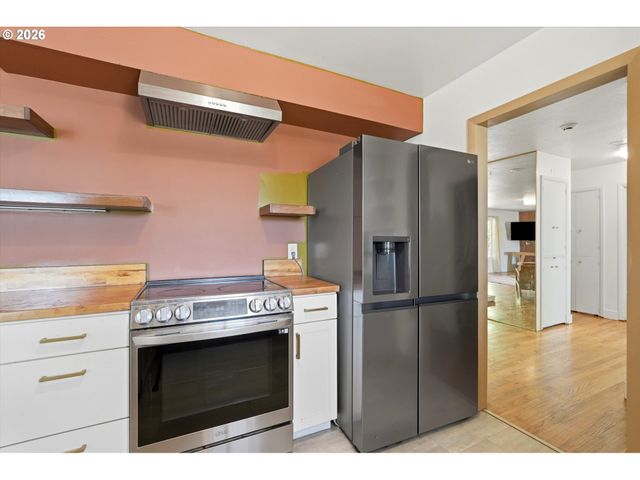 5636 Se 83RD Ave, Portland, OR 97266