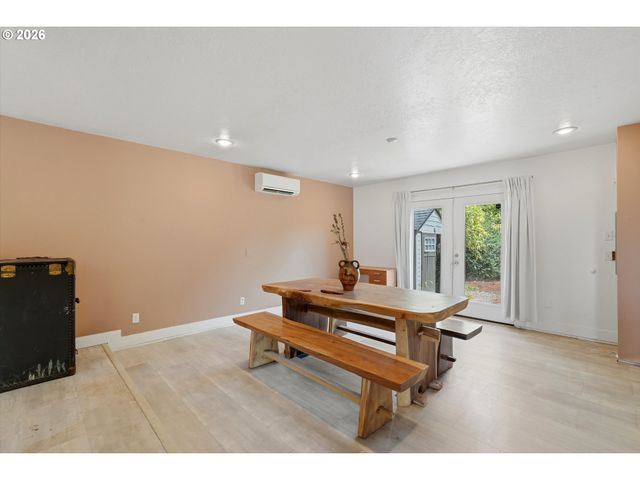 5636 Se 83RD Ave, Portland, OR 97266
