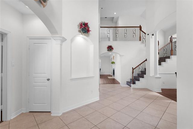 17922 Harbour Bridge Point Drive, Cypress, TX 77429