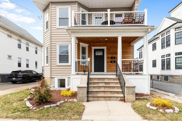 68 Cleveland St 1, Arlington, MA 02474