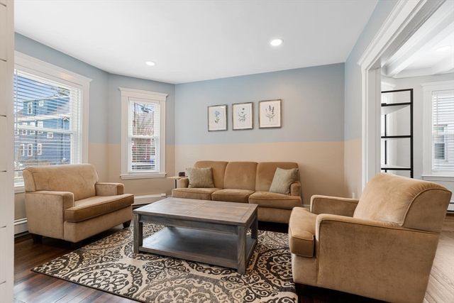 68 Cleveland St 1, Arlington, MA 02474