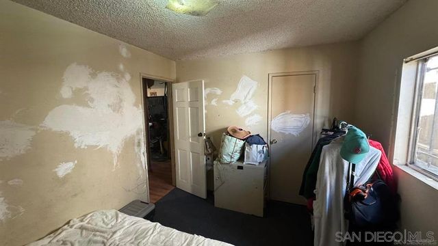 3006 Chamoune, San Diego, CA 92105