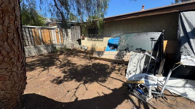 3006 Chamoune, San Diego, CA 92105