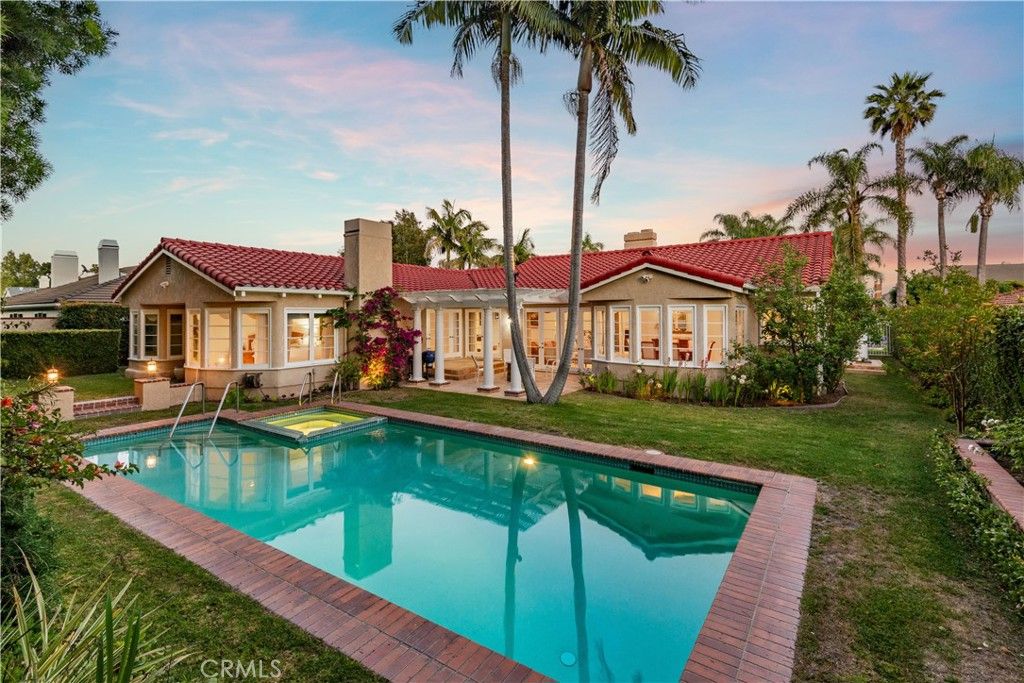 Image 1 of property listing at 29 Santa Barbara Drive, Rancho Palos Verdes, CA 90275