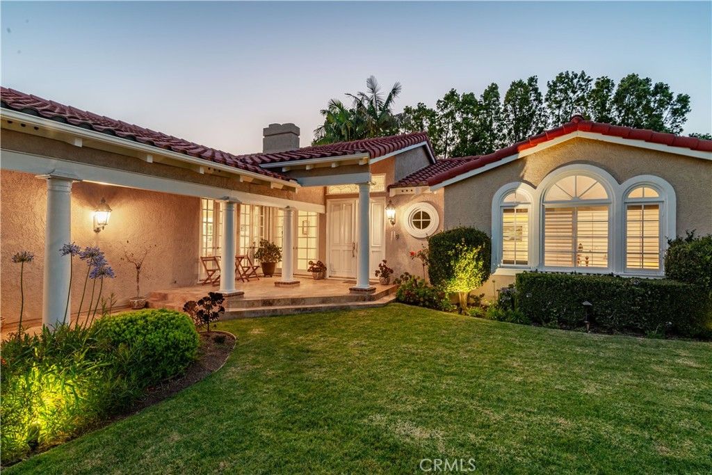 Image 3 of property listing at 29 Santa Barbara Drive, Rancho Palos Verdes, CA 90275
