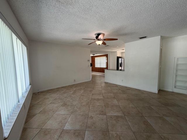 4250 NE 12th Avenue, Pompano Beach, FL 33064