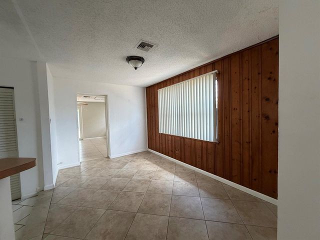 4250 NE 12th Avenue, Pompano Beach, FL 33064