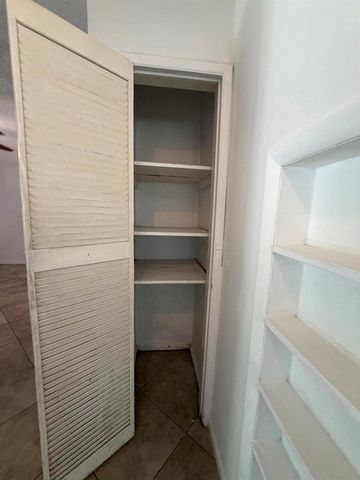4250 NE 12th Avenue, Pompano Beach, FL 33064