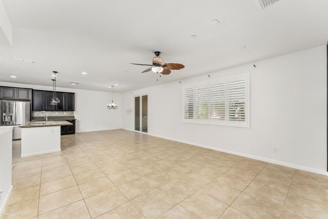 1552 Flora Way, Lincoln, CA 95648