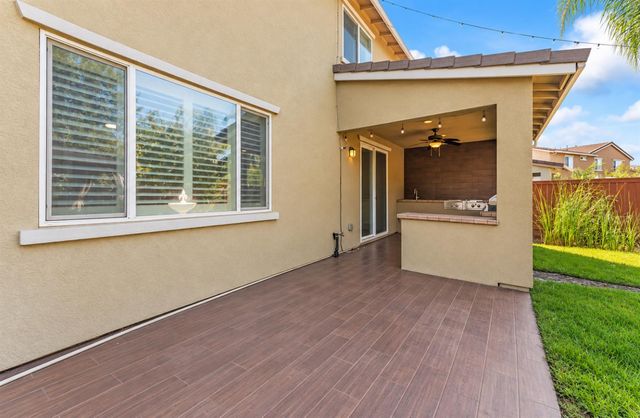 1552 Flora Way, Lincoln, CA 95648