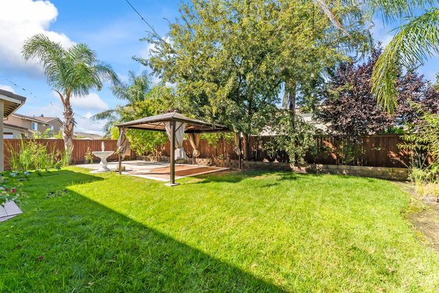 1552 Flora Way, Lincoln, CA 95648