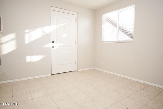411 Dodge Road 3, El Paso, TX 79915