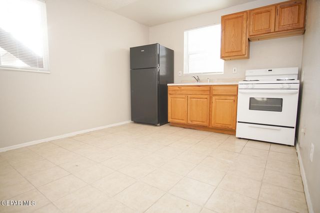 411 Dodge Road 3, El Paso, TX 79915