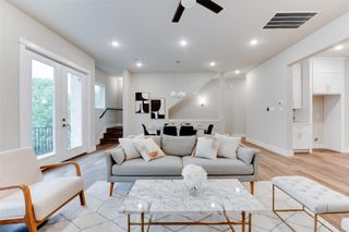 1424 W 34th 1/2 Street, Houston, TX 77018