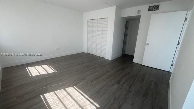 1780 NE 191st St 811-2, Miami, FL 33179