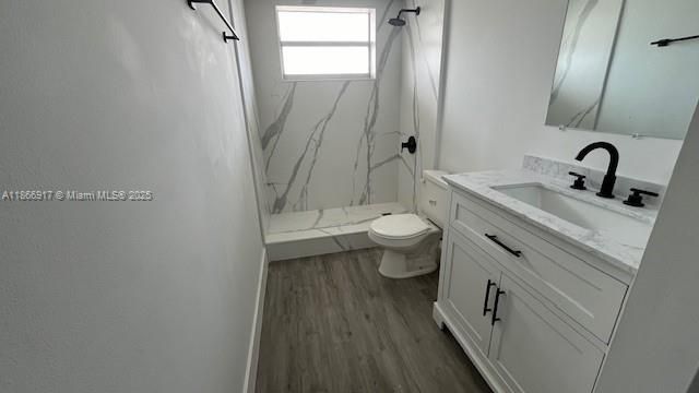1780 NE 191st St 811-2, Miami, FL 33179