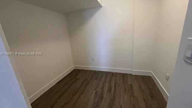 1780 NE 191st St 811-2, Miami, FL 33179