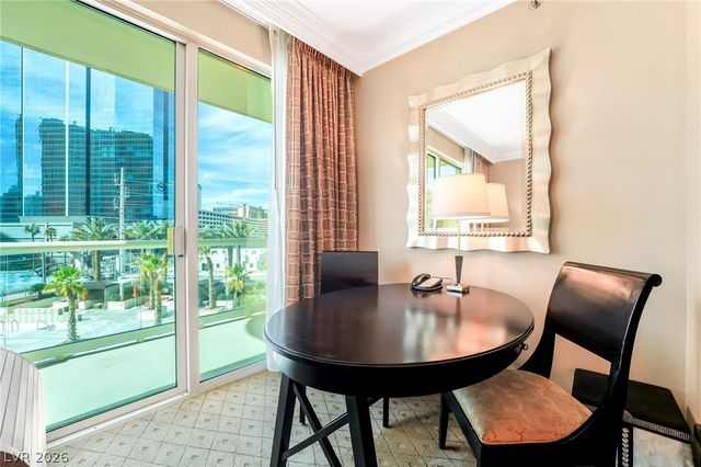 125 East Harmon Avenue 205, Las Vegas, NV 89109