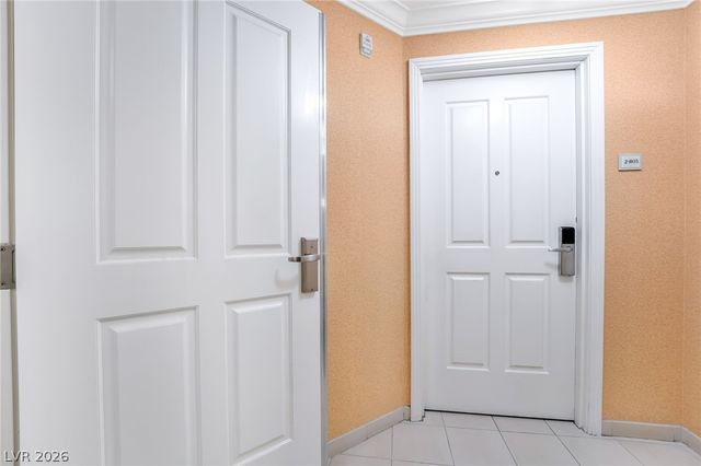 125 East Harmon Avenue 205, Las Vegas, NV 89109