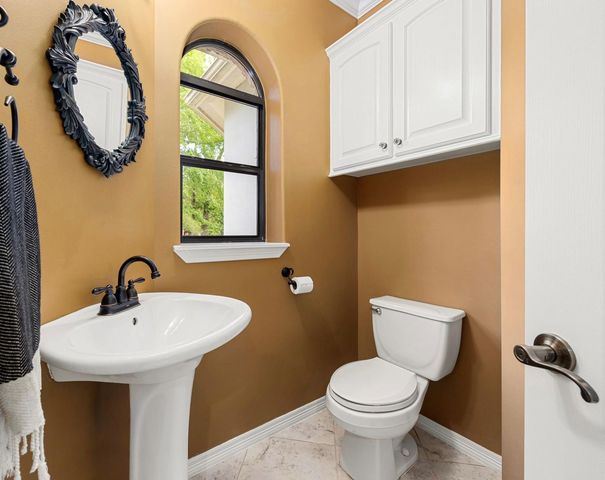 11956 White Oak Crossing, Conroe, TX 77385