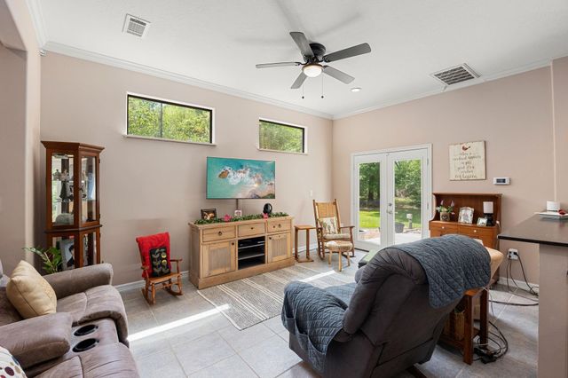 11956 White Oak Crossing, Conroe, TX 77385