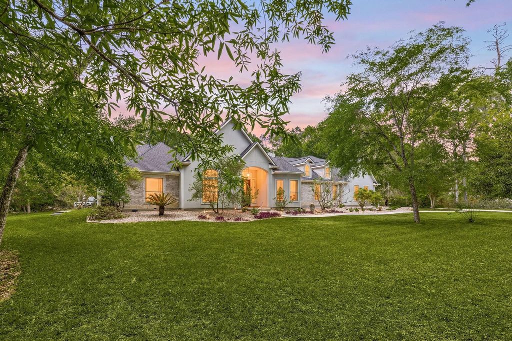 11956 White Oak Crossing, Conroe, TX 77385