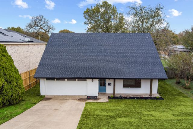 6922 Trailcrest Drive, Dallas, TX 75232