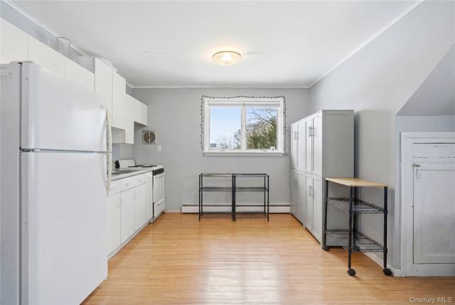 1217 Ellis Street, Holbrook, NY 11741