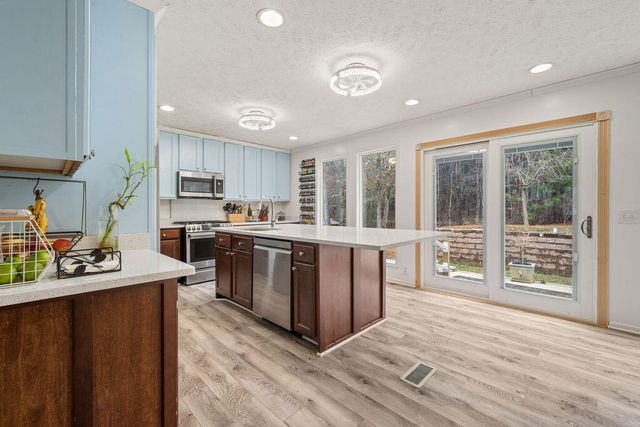 357 Katie Lane, Chatsworth, GA 30705