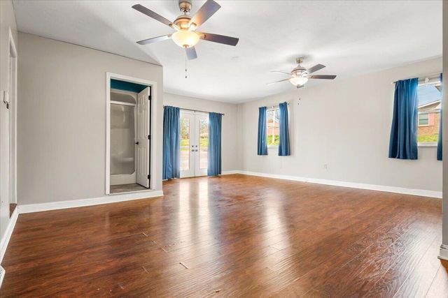 32 Meadow Brook Drive, Corbin, KY 40701