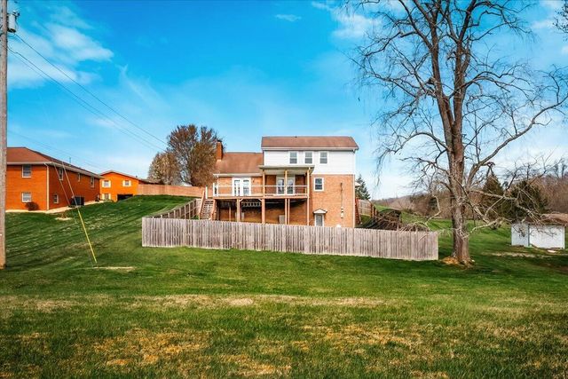 32 Meadow Brook Drive, Corbin, KY 40701