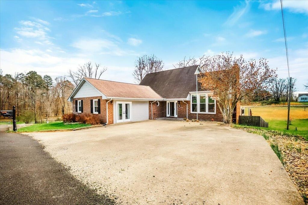 32 Meadow Brook Drive, Corbin, KY 40701